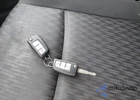 2018 Nissan Rogue S z USA, uszkodzony, nr VIN KNMAT2MV1JP518737